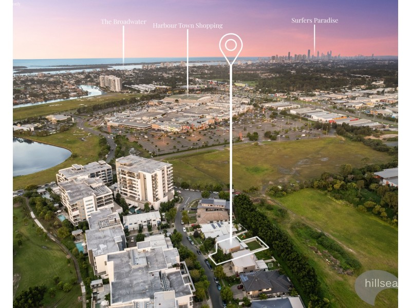 2/8 Compass Drive, Biggera Waters QLD 4216