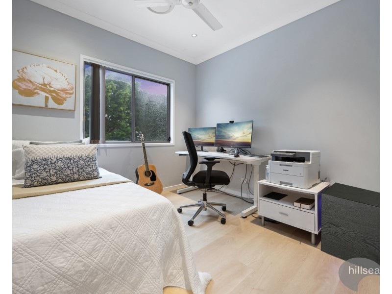 2/8 Compass Drive, Biggera Waters QLD 4216