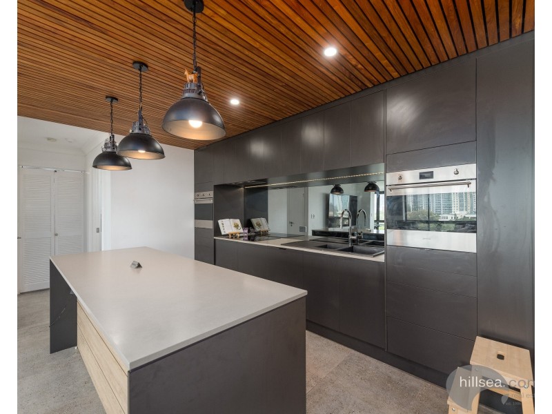 810/70 Remembrance Drive, Surfers Paradise QLD 4217