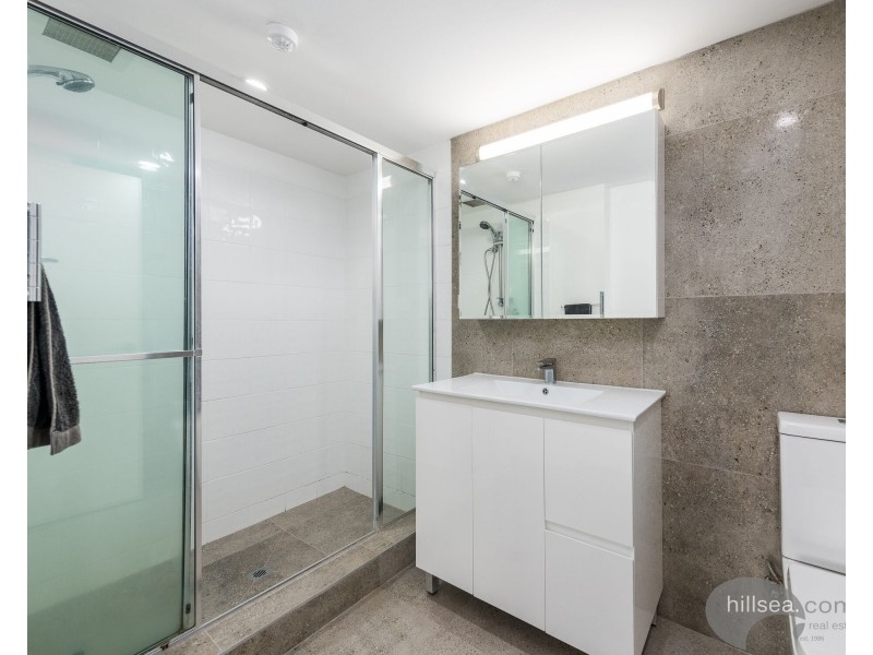 810/70 Remembrance Drive, Surfers Paradise QLD 4217