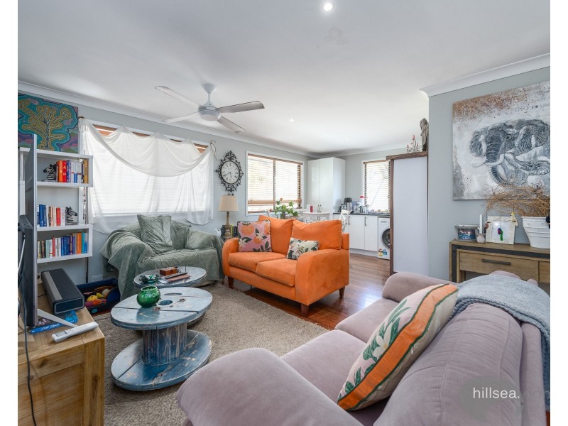 3 Arthur Street, Biggera Waters QLD 4216