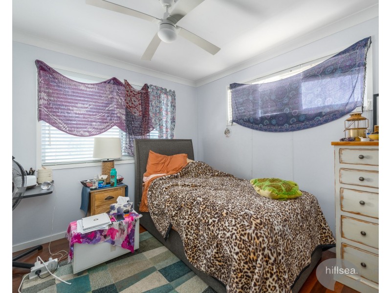 3 Arthur Street, Biggera Waters QLD 4216