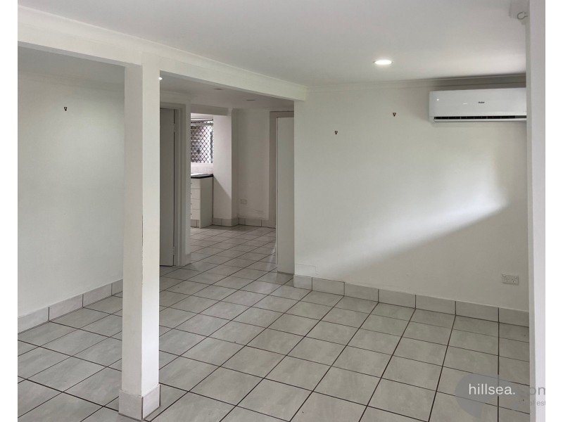 3 Arthur Street, Biggera Waters QLD 4216