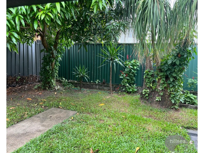 3 Arthur Street, Biggera Waters QLD 4216