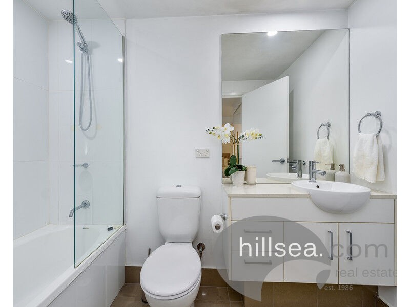 307/3 Compass Drive, Biggera Waters QLD 4216