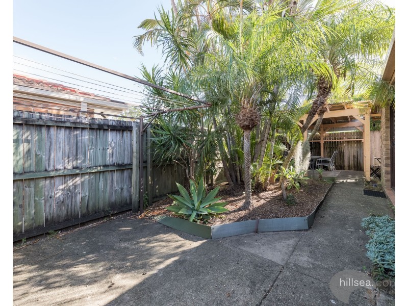 2/7 Sanctuary Court, Coombabah QLD 4216