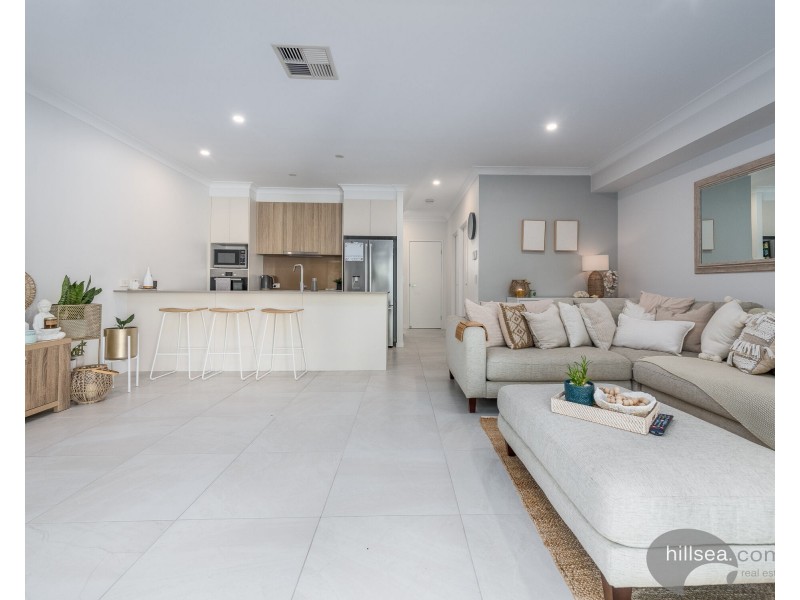 4/156 Marina Quays Boulevard, Hope Island QLD 4212