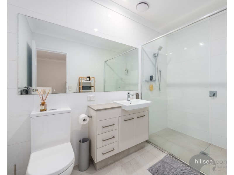 4/156 Marina Quays Boulevard, Hope Island QLD 4212