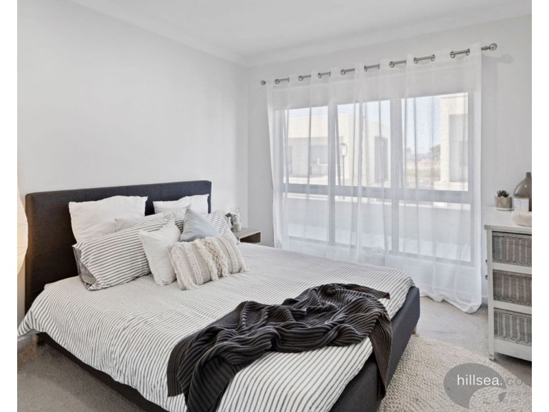 4/156 Marina Quays Boulevard, Hope Island QLD 4212