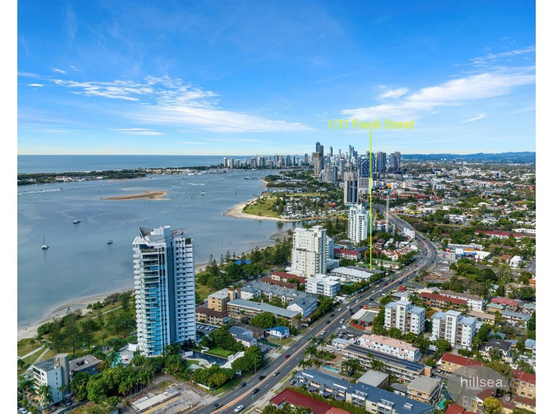 1/31 Frank Street, Labrador QLD 4215