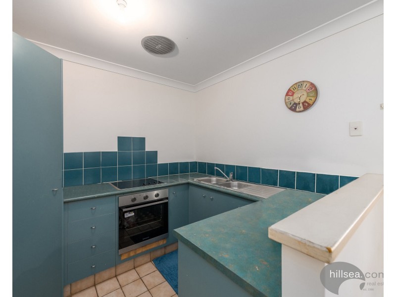 1/6 Crystal Reef Drive, Coombabah QLD 4216