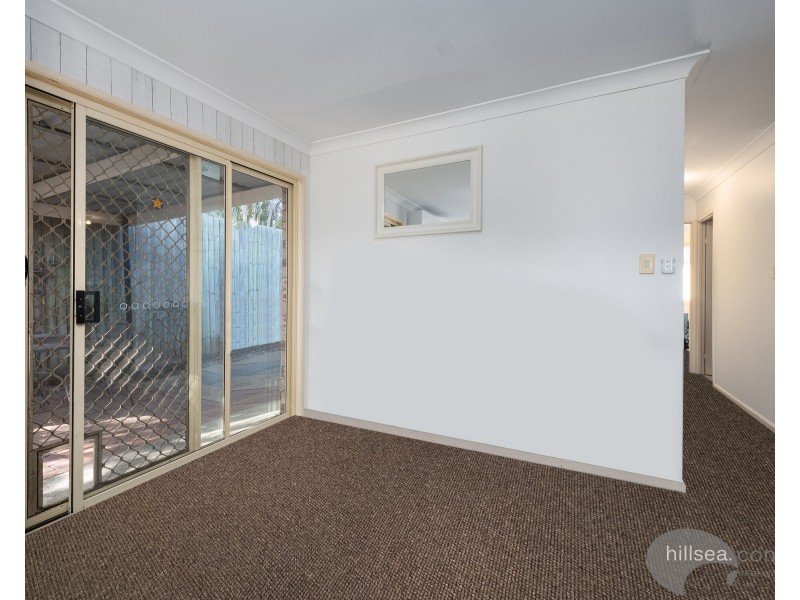 1/6 Crystal Reef Drive, Coombabah QLD 4216