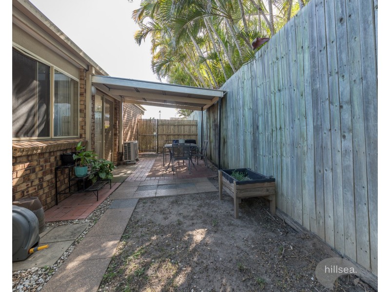 1/6 Crystal Reef Drive, Coombabah QLD 4216