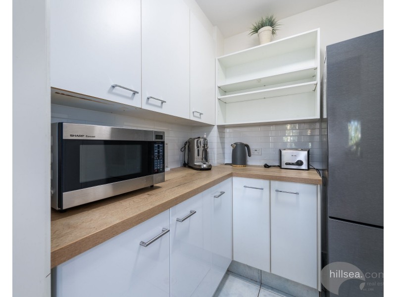 22/3 Lee Road, Runaway Bay QLD 4216