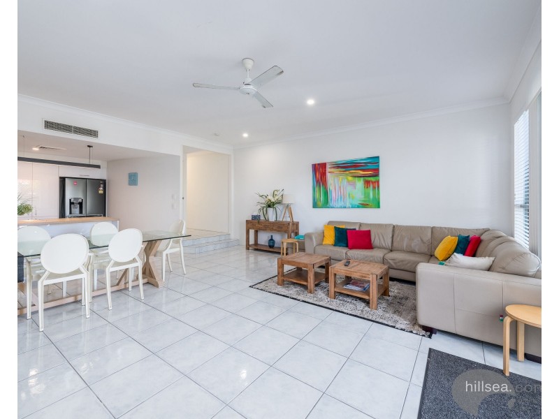 22/3 Lee Road, Runaway Bay QLD 4216