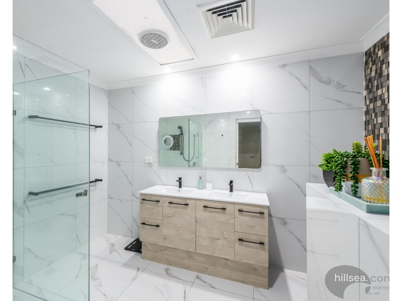 22/3 Lee Road, Runaway Bay QLD 4216