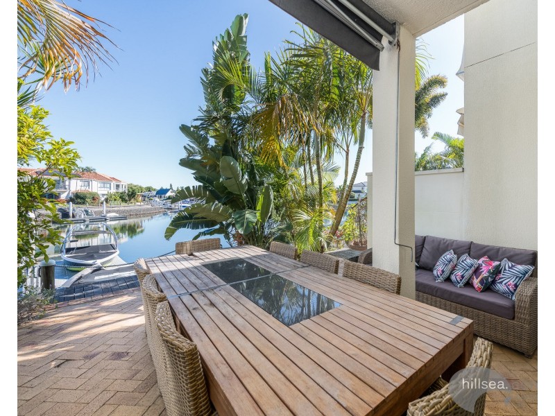 22/3 Lee Road, Runaway Bay QLD 4216