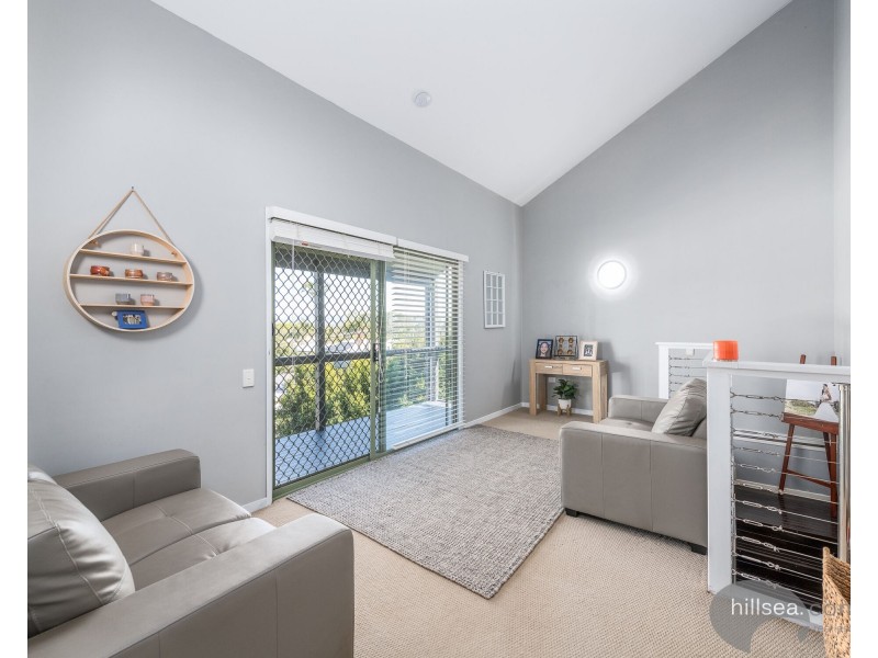 30 Jingella Street, Hope Island QLD 4212