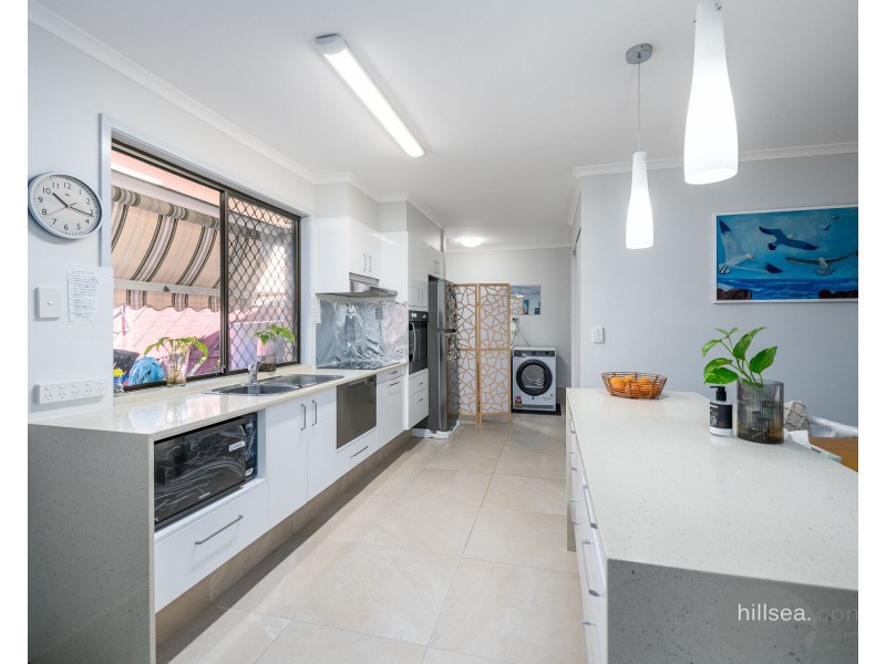 2/35 Saint Kevins Avenue, Benowa QLD 4217