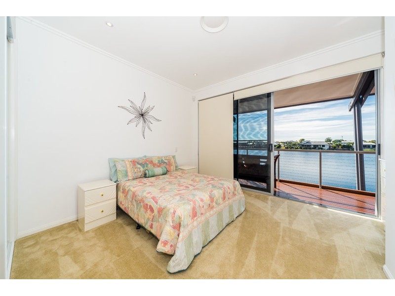 76/181 Lae Drive, Coombabah QLD 4216