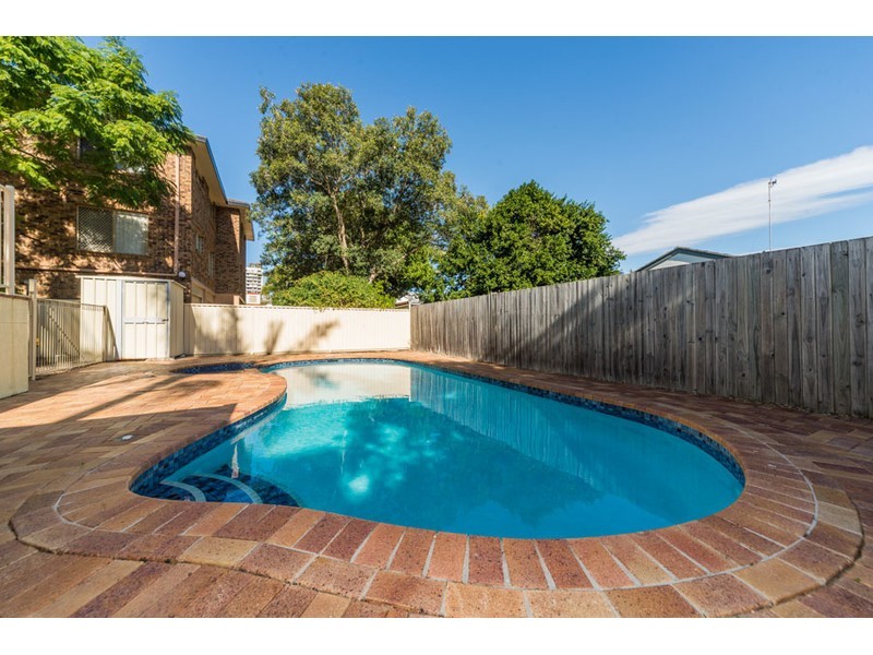 5/146 Marine Parade, Southport QLD 4215