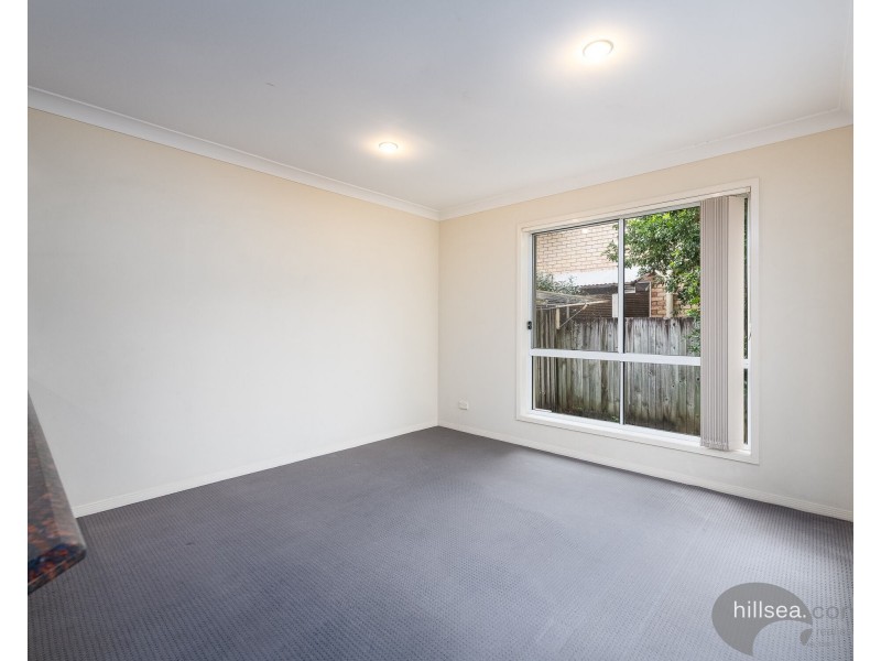 2/38-40 Robert Street, Labrador QLD 4215