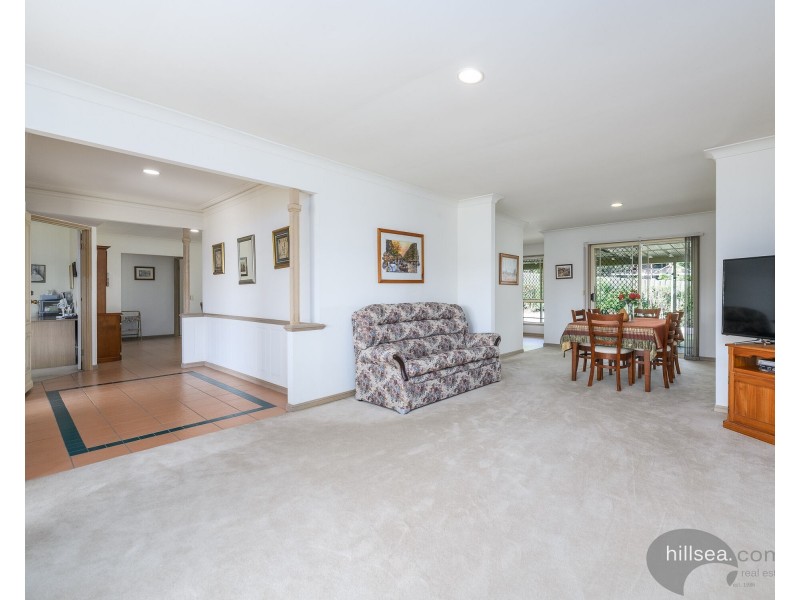 216 Napper Road, Parkwood QLD 4214