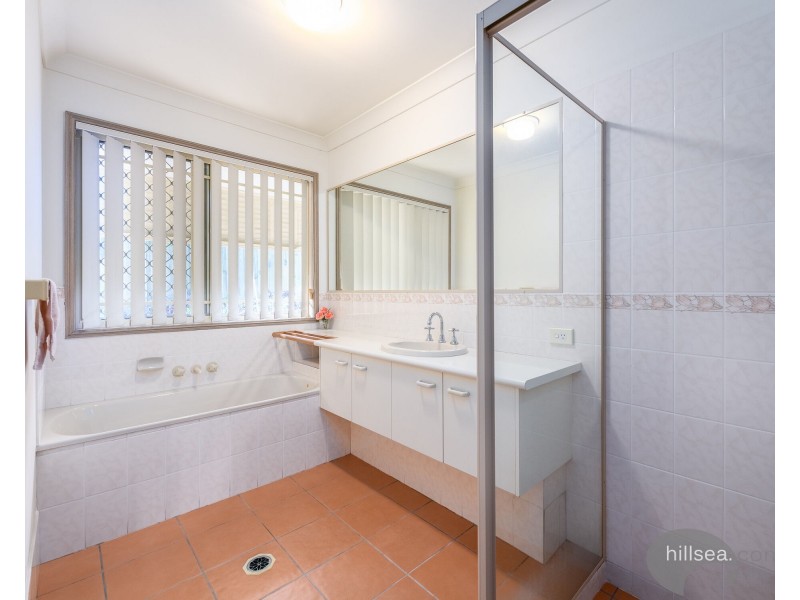 216 Napper Road, Parkwood QLD 4214