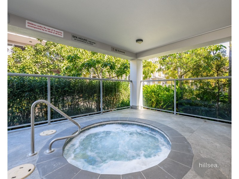 1002/33 Clark Street, Biggera Waters QLD 4216