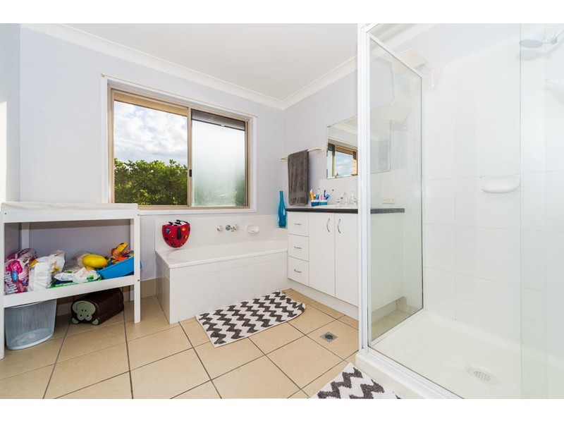 70/601 Pine Ridge Road, Biggera Waters QLD 4216