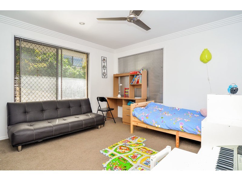 54 Hollywell Road, Biggera Waters QLD 4216