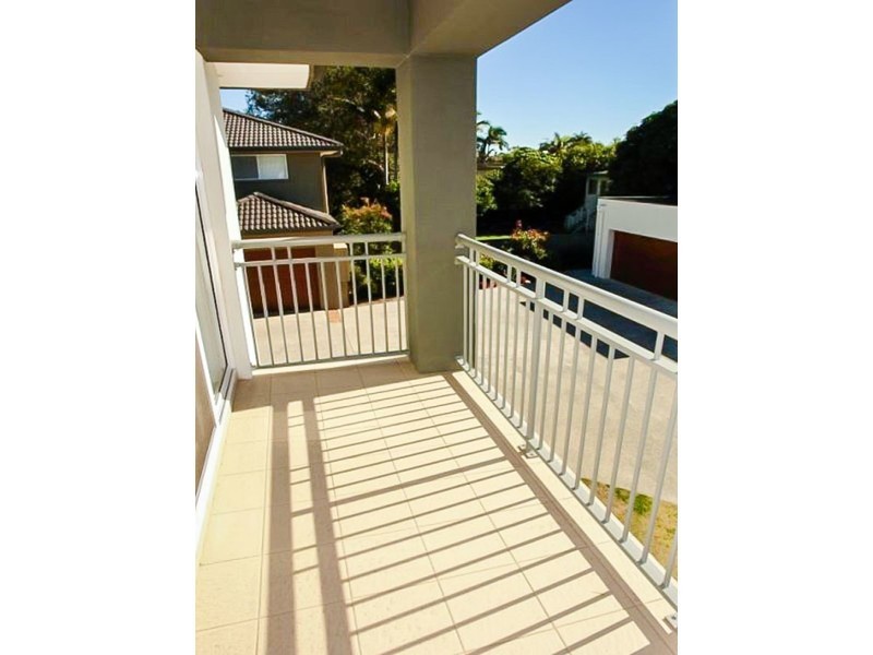 8/33 Clark Street, Biggera Waters QLD 4216