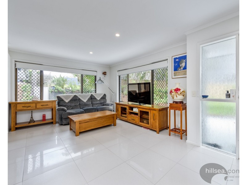 10 Lergessner Street, Biggera Waters QLD 4216