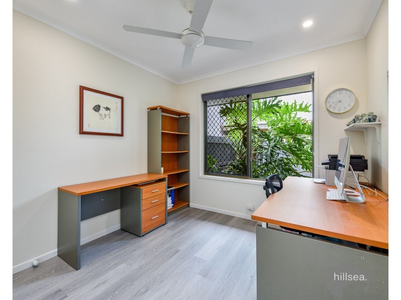 10 Lergessner Street, Biggera Waters QLD 4216