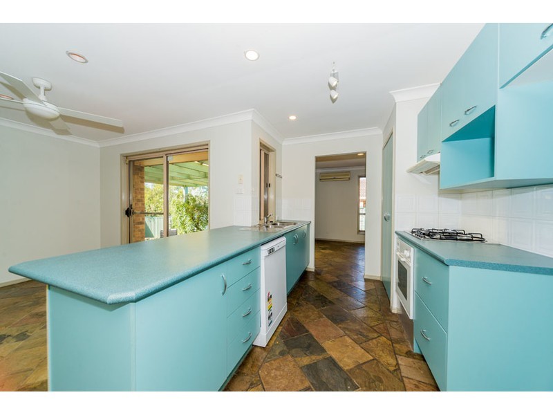 69 Greenacre Drive, Parkwood QLD 4214