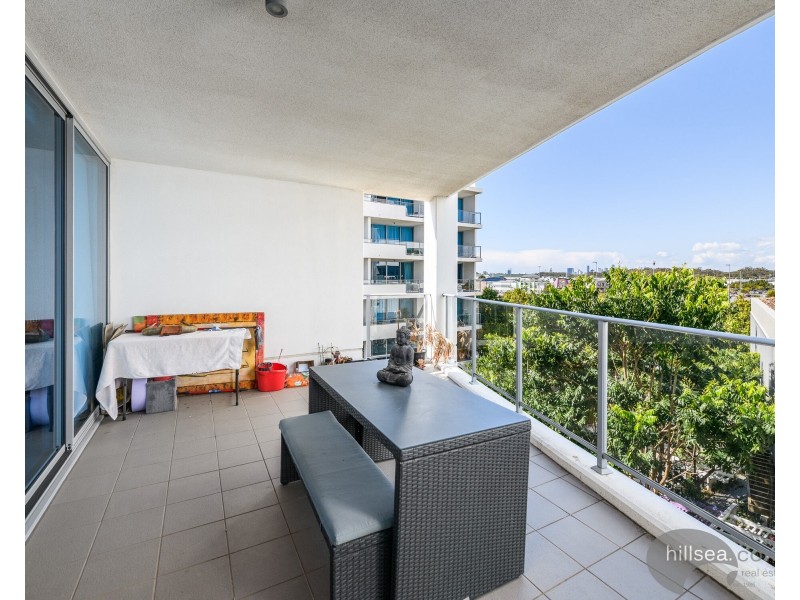 301/41 Harbour Town Drive, Biggera Waters QLD 4216