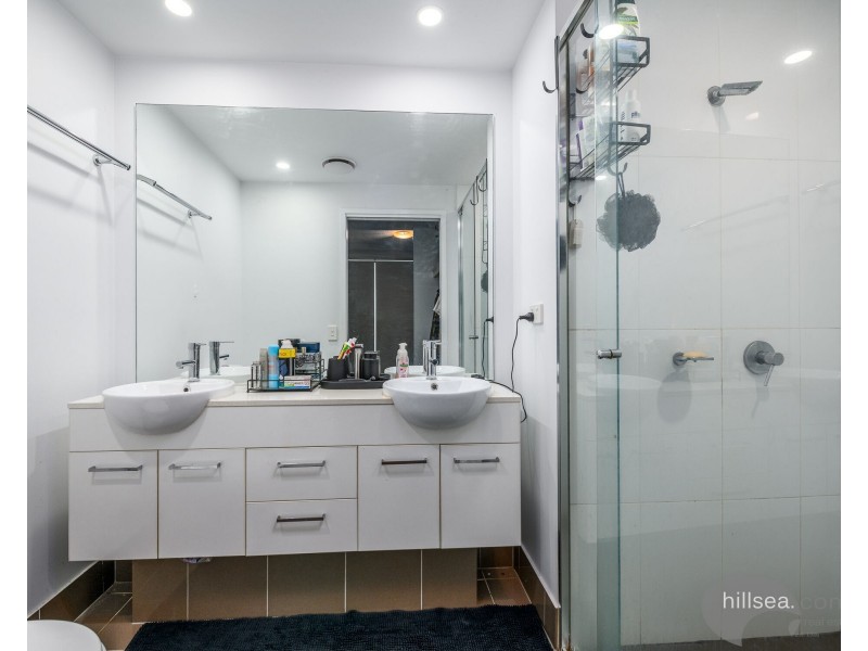 301/41 Harbour Town Drive, Biggera Waters QLD 4216