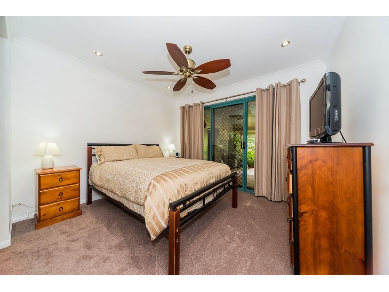 17/19 Santa Barbara Road, Hope Island QLD 4212