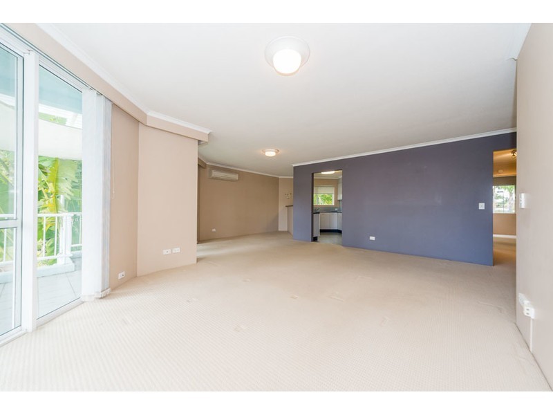 10/75 Morala Avenue, Runaway Bay QLD 4216