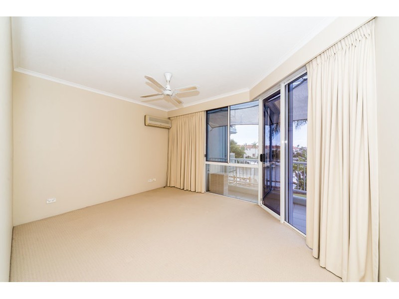 10/75 Morala Avenue, Runaway Bay QLD 4216