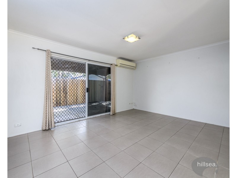 6 Pearce Court, Eagleby QLD 4207