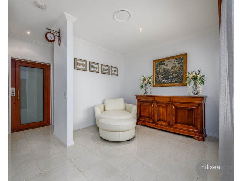 5/85 Bayview Street, Runaway Bay QLD 4216