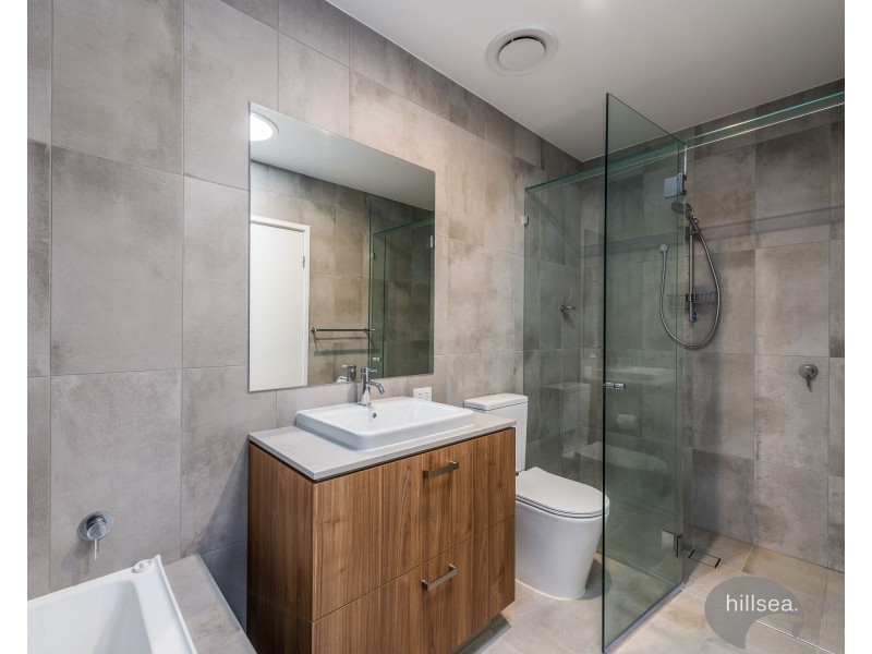 21/1 Lyra Avenue, Hope Island QLD 4212