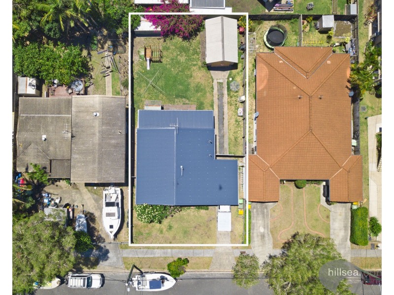 17 Loder Street, Biggera Waters QLD 4216