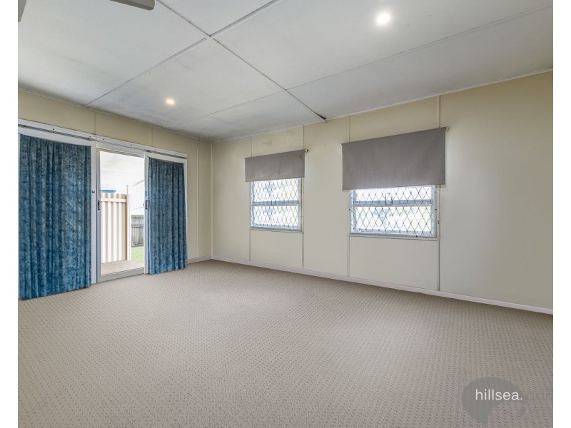 17 Loder Street, Biggera Waters QLD 4216