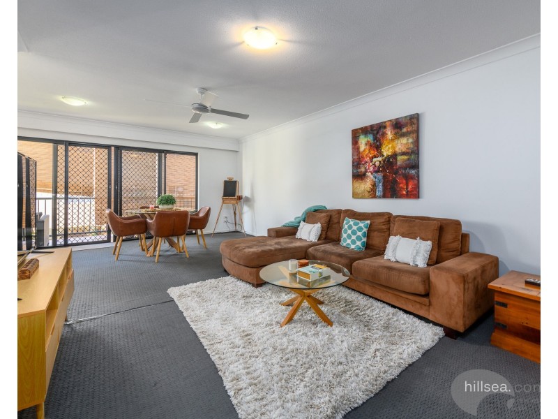 2/44 Brighton Street, Biggera Waters QLD 4216