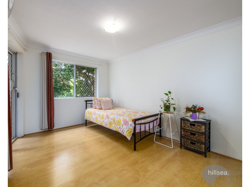 11/37 Bayview Street, Runaway Bay QLD 4216