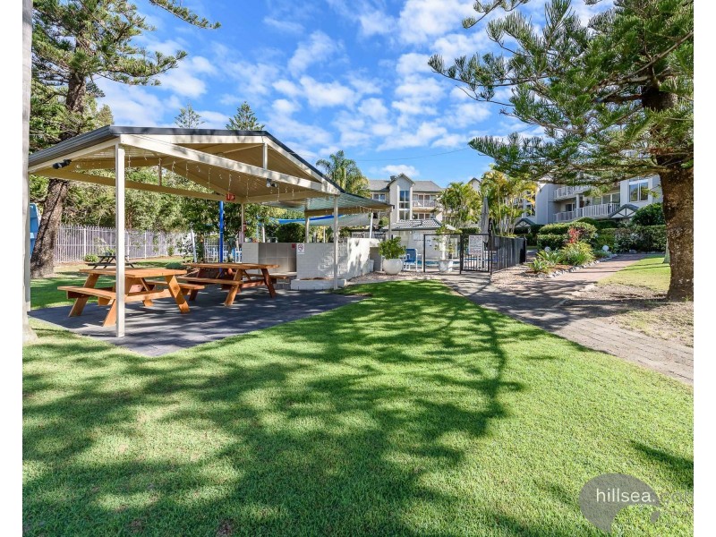 11/37 Bayview Street, Runaway Bay QLD 4216