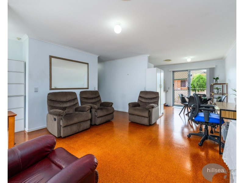 2/35 McMillan Street, Labrador QLD 4215