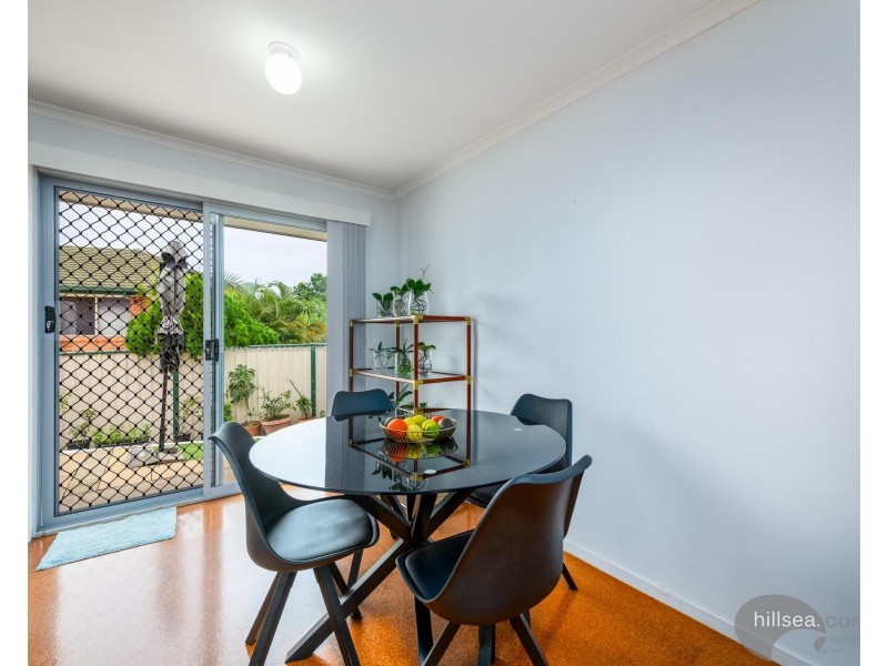 2/35 McMillan Street, Labrador QLD 4215